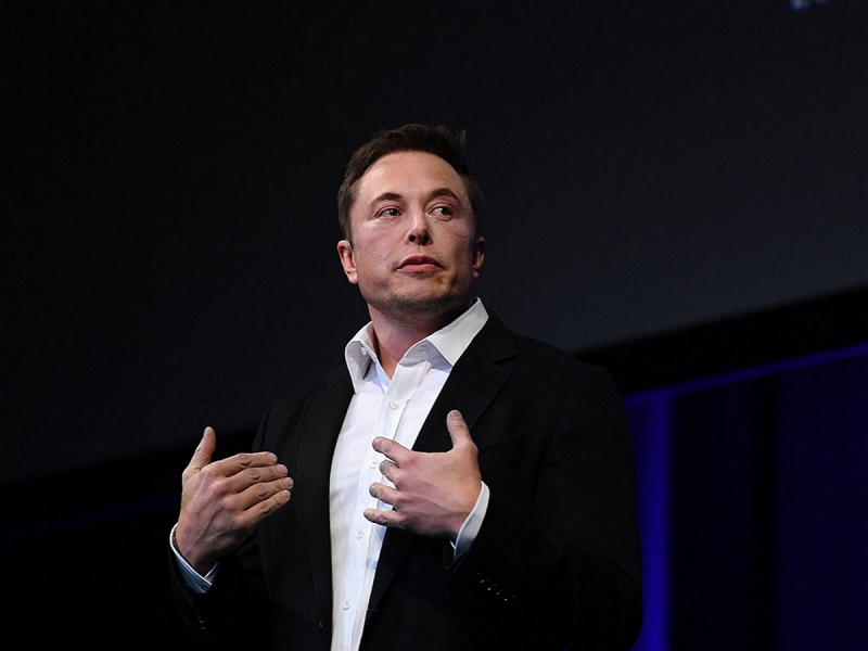 Musk became the richest man in history