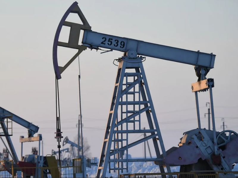 Western restrictions on Russian oil prices have come into force